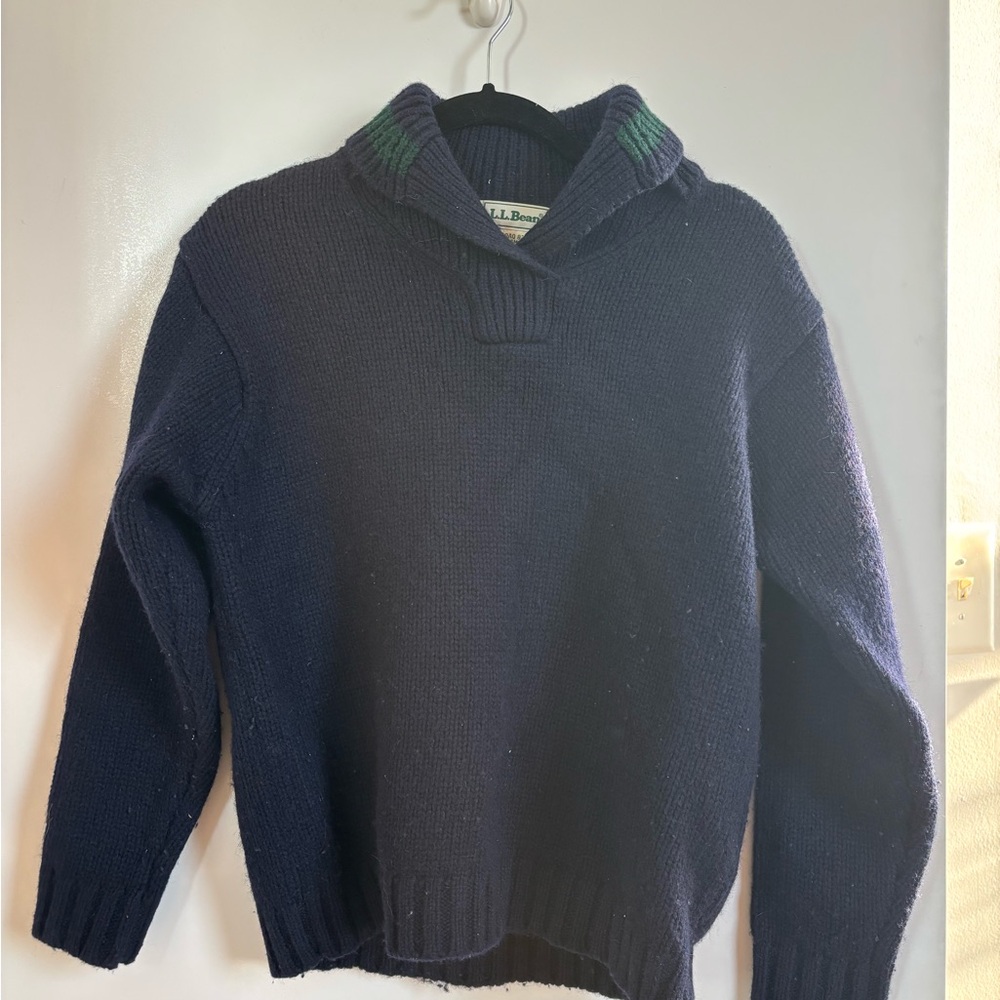 L.L. Bean Warm Wool Navy Sweater with Green Trim Small